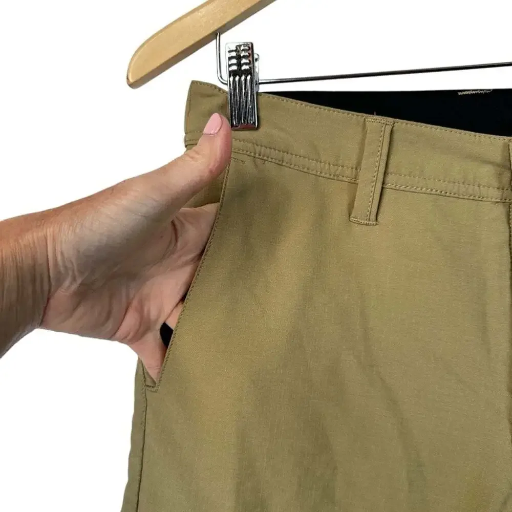 Volcom Surf Turf Tan Shorts 2 Way Stretch Flat Front Hybrid Casual 28